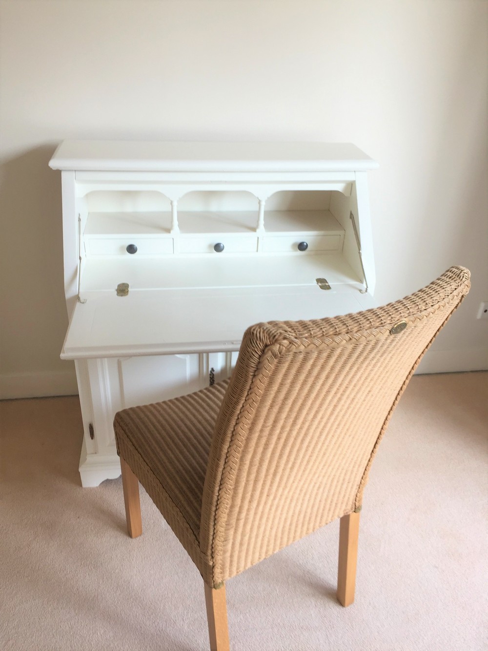Awesome secretaire with comfortable chair